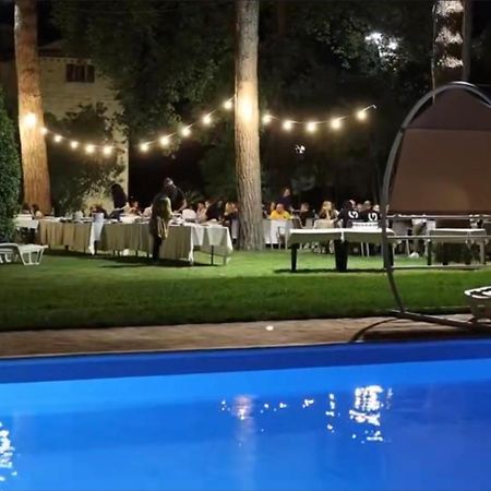 Resort Restaurant Villa Berta Сан-Северино-Марке Екстер'єр фото