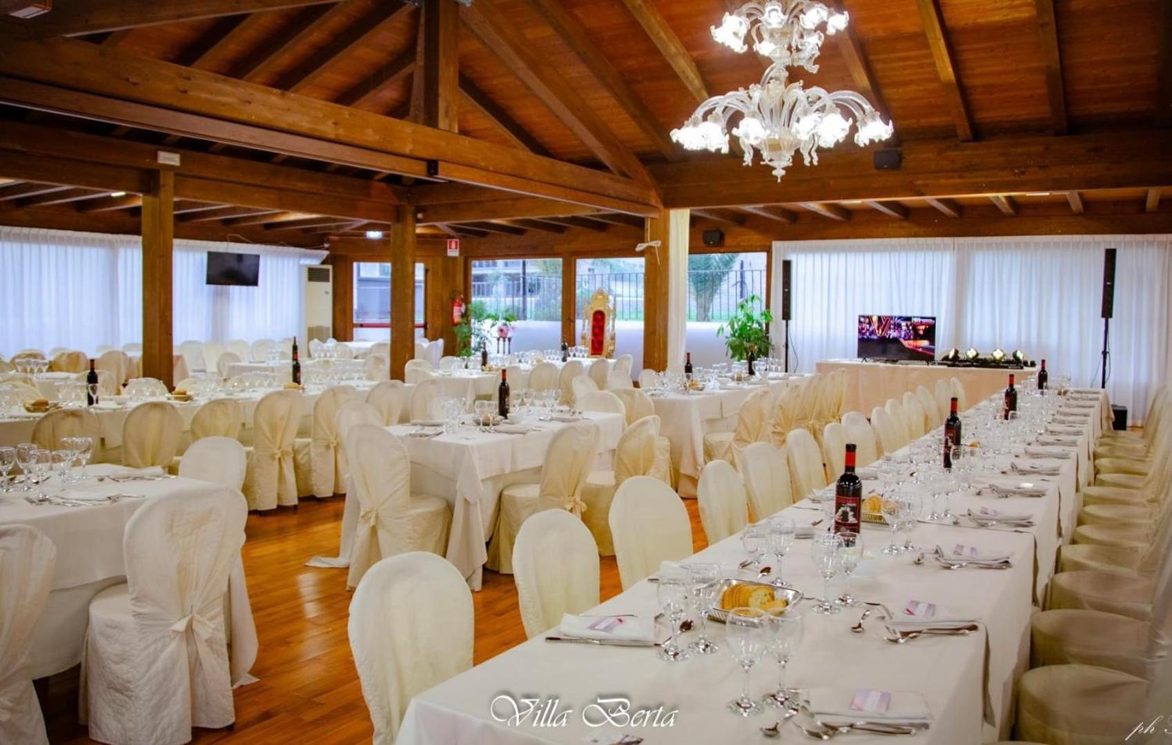 Resort Restaurant Villa Berta Сан-Северино-Марке Екстер'єр фото